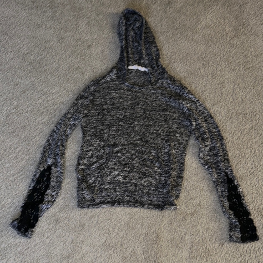 Salt and pepper Aeropostale Woman’s Small Hoodie with black Lace Sleeve